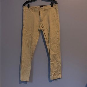 Men’s Khakis